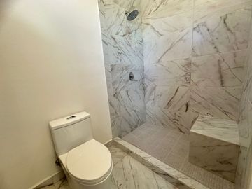 SE VENDE CASA EN BASALTO