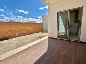 SE VENDE CASA EN BASALTO