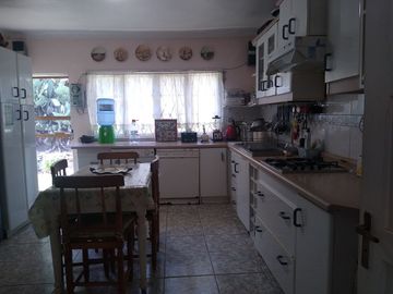 VENTA DE HERMOSA CASA EN OLMUE, V Región