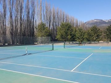 HERMOSO LOTE en DOS VALLES