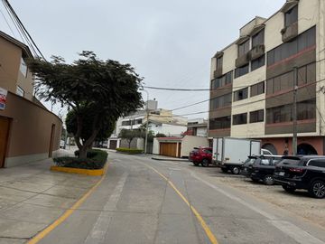 Venta de Flat en San Borja Cerca Al Pentagonito