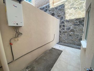 últimas Casas  frente alberca SEGURIDAD 24/7  a 1 HORA de la CDMX Precio para crédito bancario