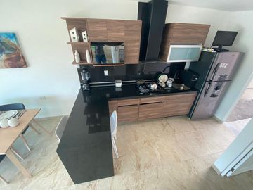 últimas Casas  frente alberca SEGURIDAD 24/7  a 1 HORA de la CDMX Precio para crédito bancario