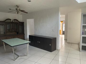CASA EN VENTA EN CIUDAD DEL CARMEN, CAMPECHE.