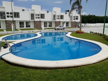 Casa en Venta con alberca al sur de Cuernavaca Morelos