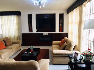 Casa en venta frente al Hipervalle