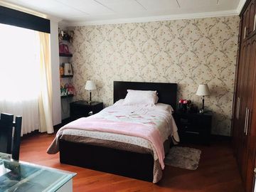Casa en venta frente al Hipervalle