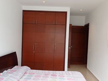VENDO ESTRATEGICA CASA UN PISO EN CONDOMINIO CONTIGUO COLEGIO ALEMAN