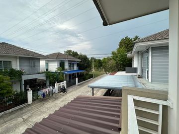 📣TP.2305139 ขายบ้านแฝดบางแสน หมู่บ้านพฤกษานารา