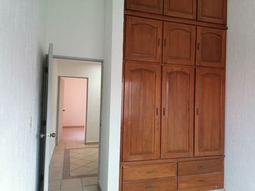CASA EN VENTA OJO DE AGUA EMILIANO ZAPATA MORELOS CERCA DEL DIEZ Y PARAISO COUNTRY