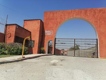 CASA EN VENTA OJO DE AGUA EMILIANO ZAPATA MORELOS CERCA DEL DIEZ Y PARAISO COUNTRY