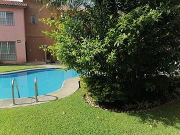 CASA EN VENTA OJO DE AGUA EMILIANO ZAPATA MORELOS CERCA DEL DIEZ Y PARAISO COUNTRY