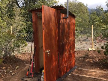 Se vende parcela plana de 5.043há en precordillera de Curicó, cerca de Parque El Buchen