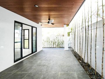4BR House for Sale in Orchard Residential Estate at Dasmariñas, Cavite City