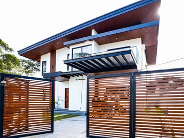 4BR House for Sale in Orchard Residential Estate at Dasmariñas, Cavite City