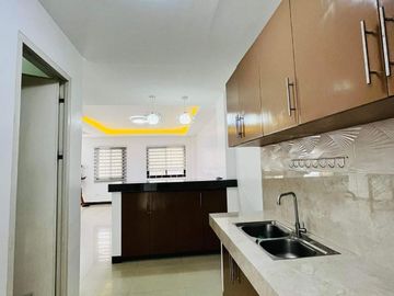 Resale House and Lot for Sale in Marcos Highway near LRT Masinag to Recto