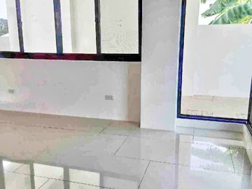 Spacious PRESELLING 5BR Single Detached House & Lot @ Corona del Mar, Talisay near the Sea & Amenities