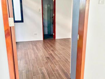 Spacious PRESELLING 5BR Single Detached House & Lot @ Corona del Mar, Talisay near the Sea & Amenities