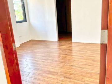 Spacious PRESELLING 5BR Single Detached House & Lot @ Corona del Mar, Talisay near the Sea & Amenities