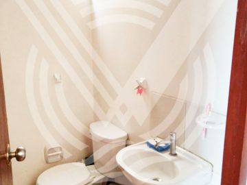 ADQUIERE TU CASITA CON UN LINDO CLUB HOUSE Y SEGURIDAD LAS 24 HORAS...