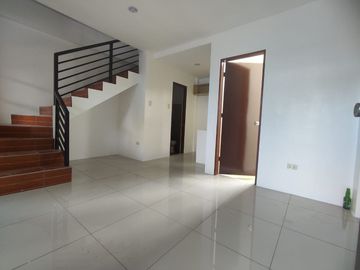 SUBURBIA TOWNHOMES - 2 STOREY UNIT