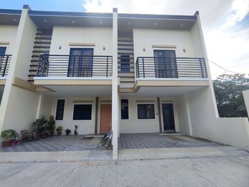 SUBURBIA TOWNHOMES - 2 STOREY UNIT