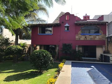 OPORTUNIDAD RESIDENCIA ESTILO MEXICANO FRACC REAL DE TETELA