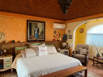 OPORTUNIDAD RESIDENCIA ESTILO MEXICANO FRACC REAL DE TETELA
