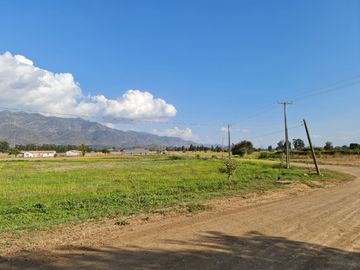 Venta parcela en Condominio Miravalle de hacienda los Lingues.