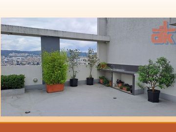 Suite de Venta Quito Tenis Edif Weston