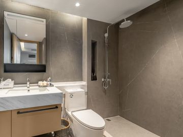 Condo for sale in Pattaya Beverly Mountain Bay on Pratumnak Hill