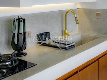 New Stylish One-Bedroom Apartment in The Vibrant Heart of Pererenan! Perfect for Living and as an Investment
