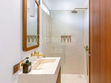 New Stylish One-Bedroom Apartment in The Vibrant Heart of Pererenan! Perfect for Living and as an Investment