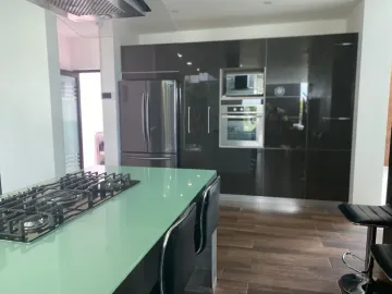 HERMOSA CASA EN GRANJAS BANTHI