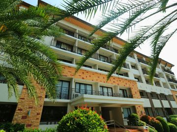 2 Bedroom Unit in One Oasis Cebu - Mabolo District