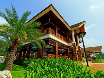 2 Bedroom Unit in One Oasis Cebu - Mabolo District