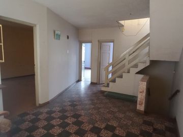 🏬 VENDO CASA COMO TERRENO EN SAN MARTÍN DE PORRES, ¡GRAN OPORTUNIDAD DE INVERSIÓN!