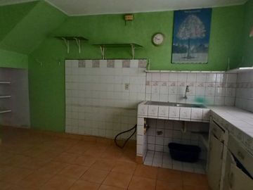 🏬 VENDO CASA COMO TERRENO EN SAN MARTÍN DE PORRES, ¡GRAN OPORTUNIDAD DE INVERSIÓN!