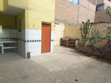 🏬 VENDO CASA COMO TERRENO EN SAN MARTÍN DE PORRES, ¡GRAN OPORTUNIDAD DE INVERSIÓN!