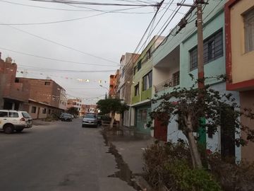 🏬 VENDO CASA COMO TERRENO EN SAN MARTÍN DE PORRES, ¡GRAN OPORTUNIDAD DE INVERSIÓN!