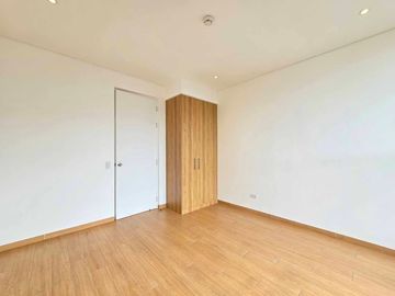 3 Storey Townhouse For Sale in Project 4 near Cubao Quezon City