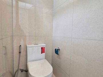 3 Storey Townhouse For Sale in Project 4 near Cubao Quezon City