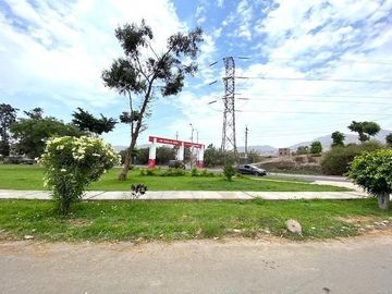 Venta de Casa Como Terreno Los Olivos At 161 m²