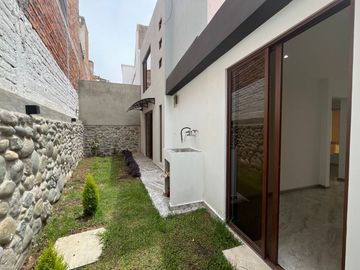 CASA MODERNA CREDITO VIP EN VENTA SECTOR ORDOÑEZ LASSO
