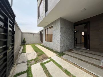 CASA MODERNA CREDITO VIP EN VENTA SECTOR ORDOÑEZ LASSO