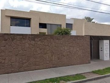 VENTA DE PRECIOSA CASA EN SAN LUIS POTOSÍ