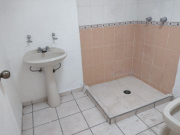 Casa 2 niveles en Privada, SÓLO CONTADO
