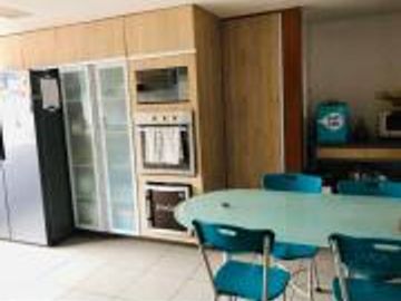 Vendo Hermosa Casa Amplia en Miraflores