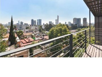 VENDO INCREÍBLE PH FRENTE A LA LIGA MAYA DE 2 NIVELES 5 REC. CON ROOF GARDEN PRIV.