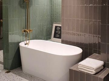 Spacious 4 BR Unit at Avignon Tower Salcedo Village Makati